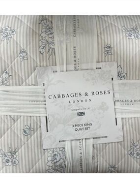 Cabbage and Roses Blue, White and Taupe Striped King Quilt Set 106”x90”